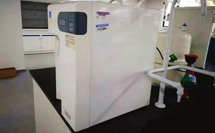 優(yōu)普UPT超純水機(jī)實拍